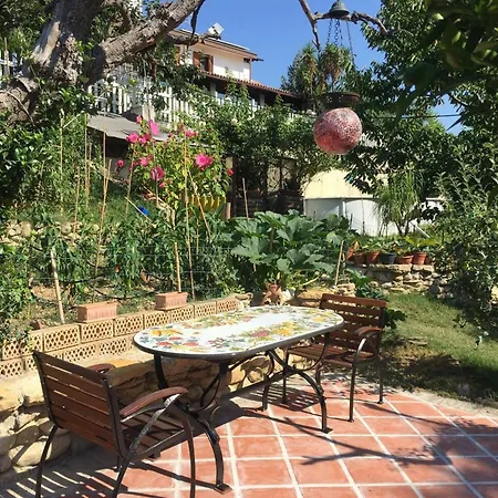 Elegant In With Private Pool * Treglio